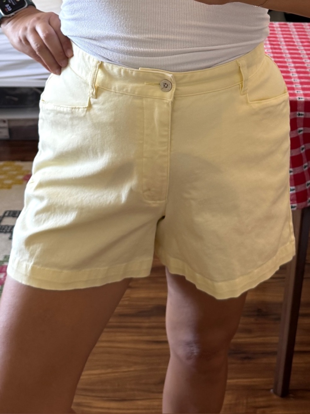 Lee Women’s Cotton Blend Butter Yellow High-Rise Shorts Size 12P
